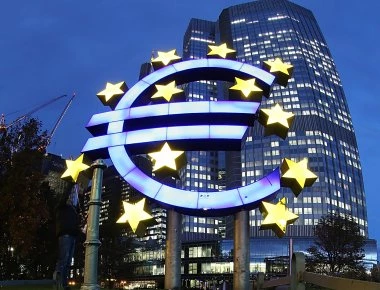 EKT: «Κάναμε ακόμα ένα λάθος στους συντελεστές λιτότητας για την Ελλάδα - Συγγνώμη που σας καταστρέψαμε»